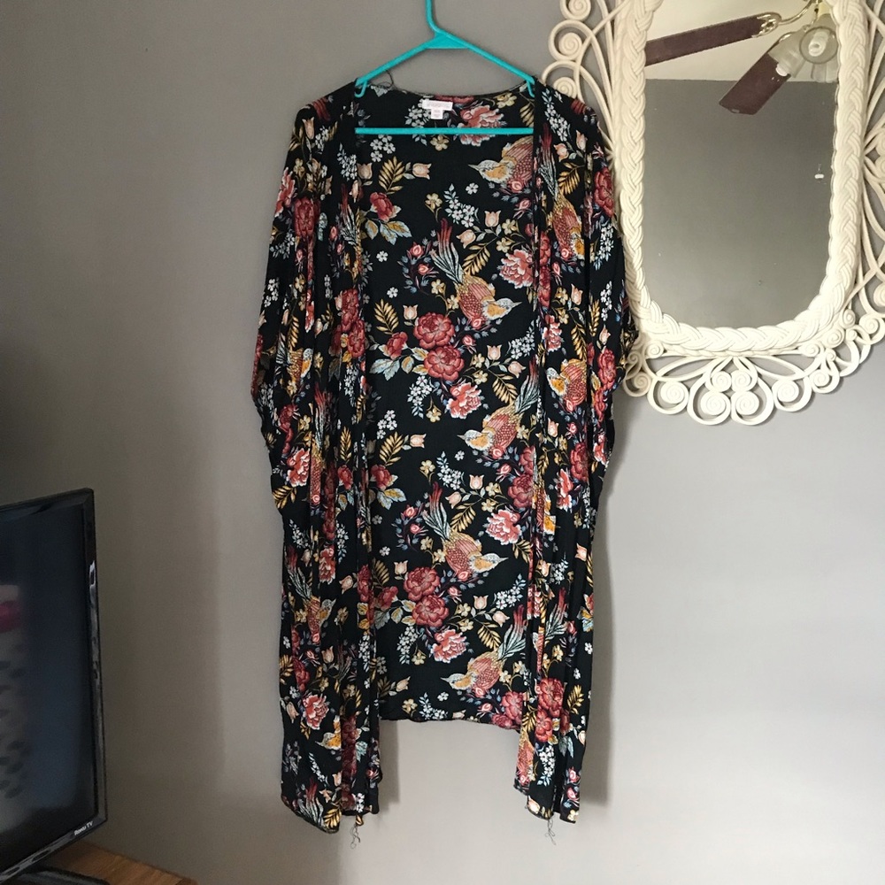 Bird/floral kimono